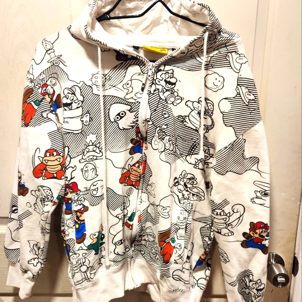 Men's Graphic Super Mario Hoodie - White